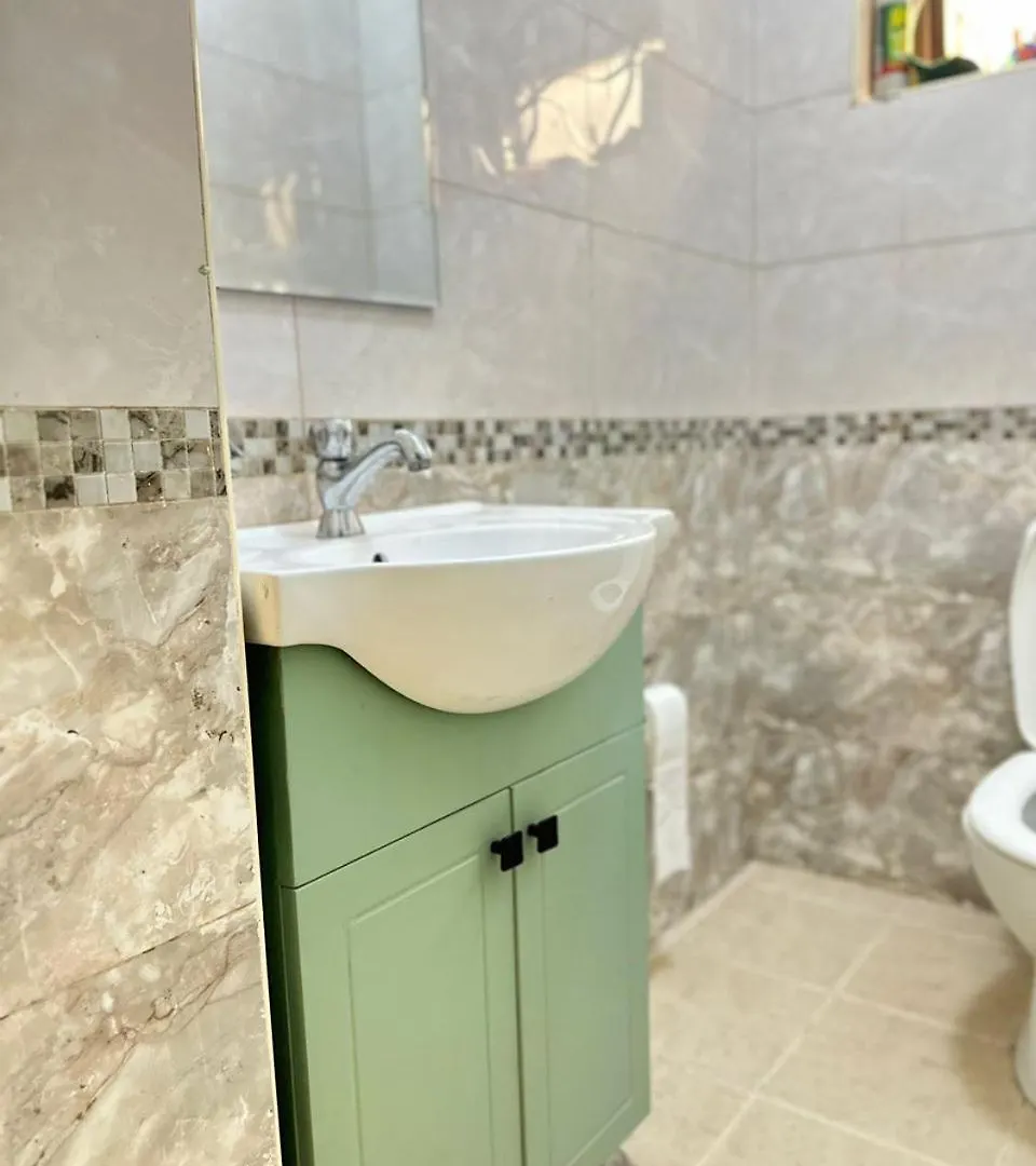 קמפאלה Glosh Property Agency בית הארחה